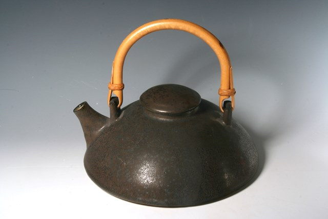 Flat Teapot